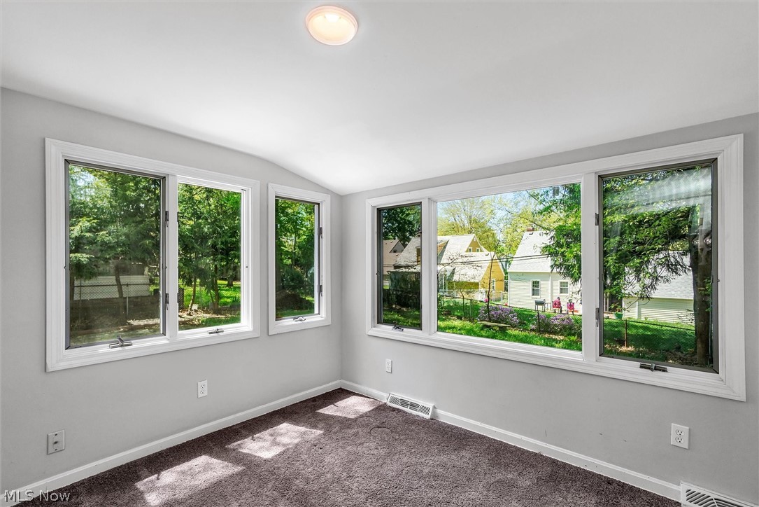 1130 Haselton Road Cleveland Heights OH 44121