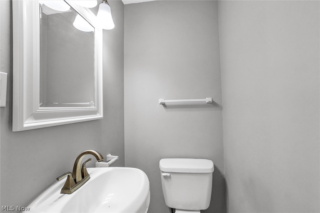 1130 Haselton Road Cleveland Heights OH 44121