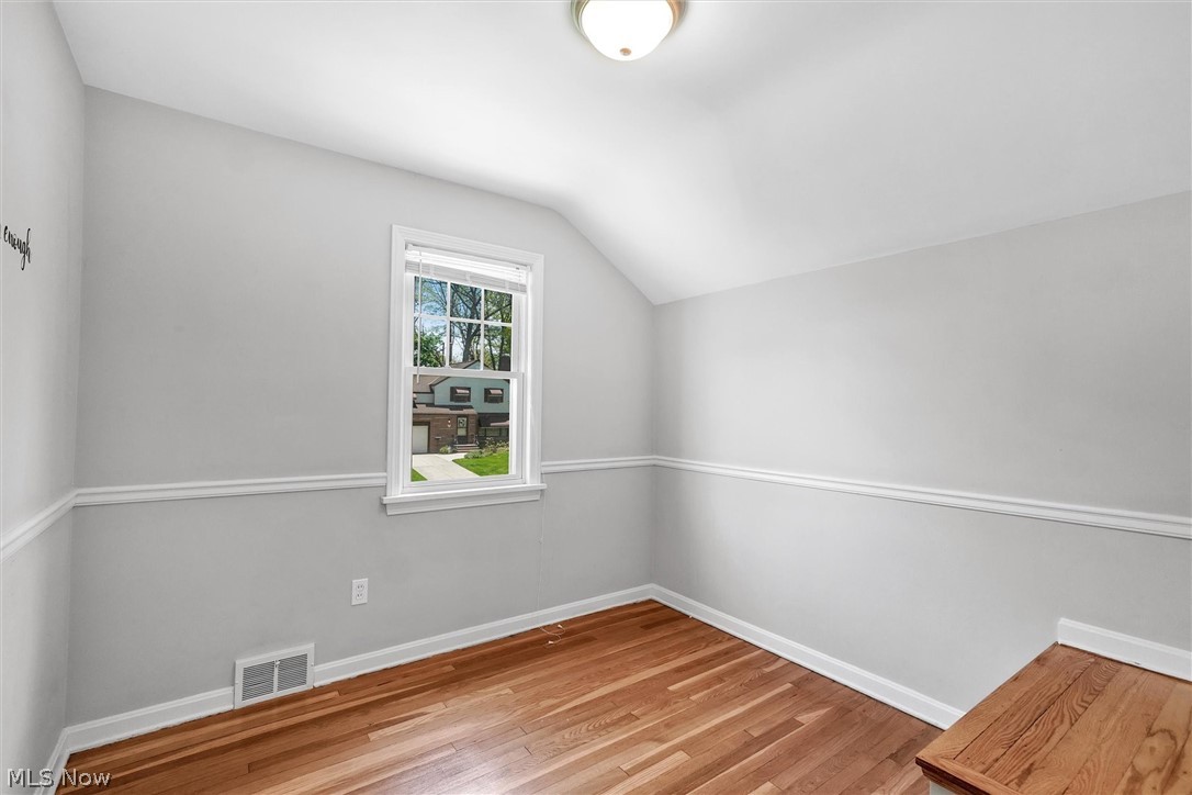 1130 Haselton Road Cleveland Heights OH 44121