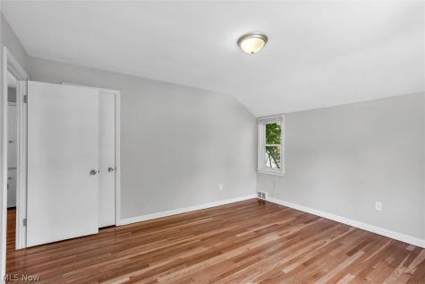 1130 Haselton Road Cleveland Heights OH 44121