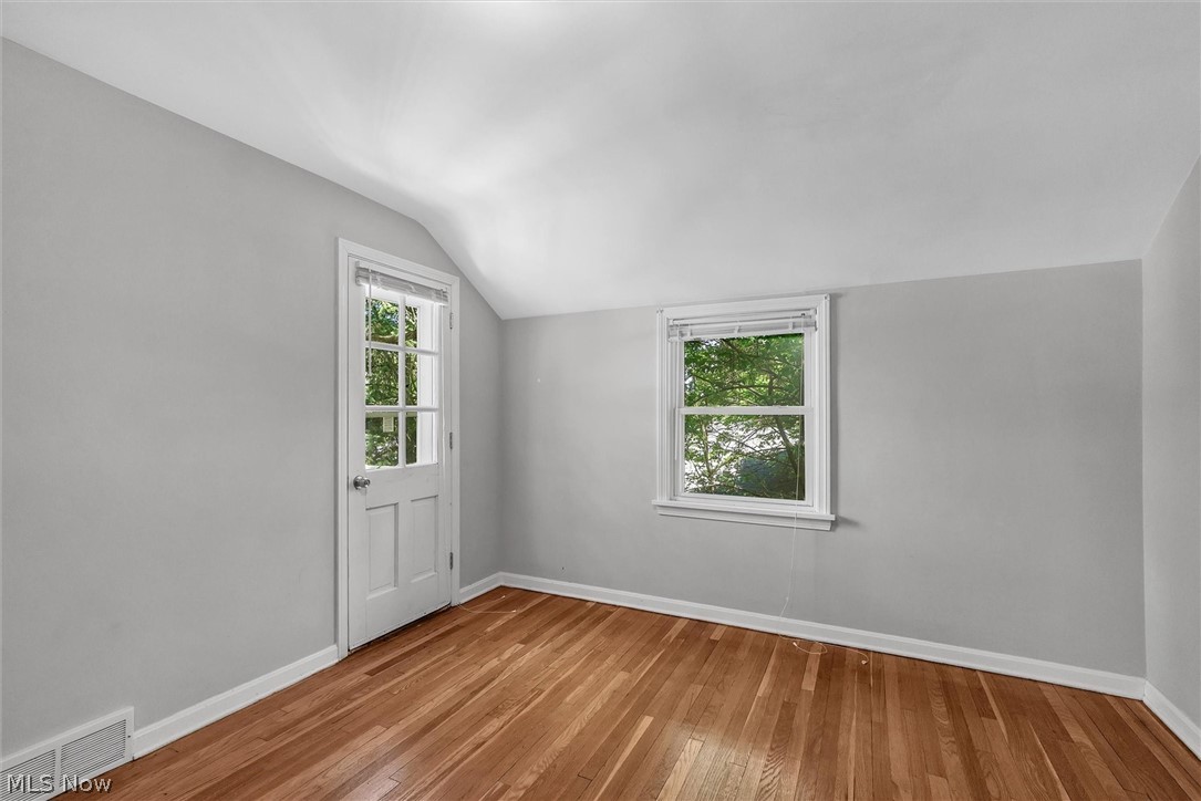 1130 Haselton Road Cleveland Heights OH 44121