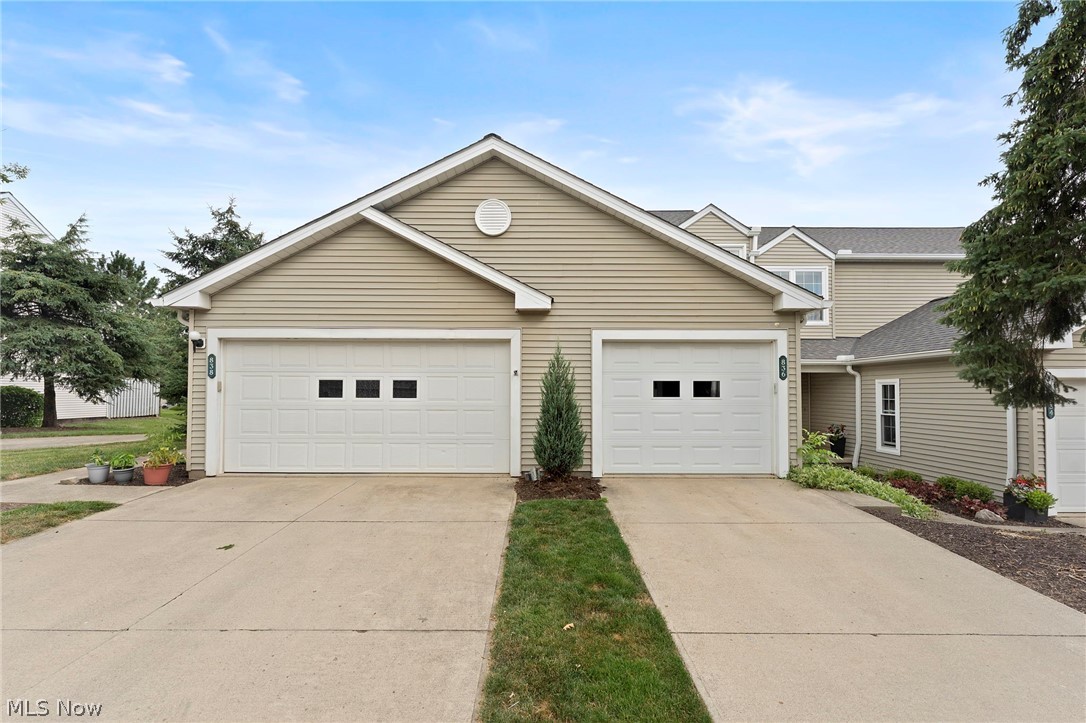 838 Overlook Ridge Drive Cleveland OH 44109