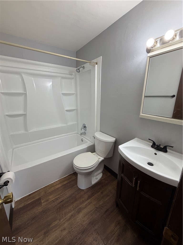 249 Folsom Street Champion OH 44483