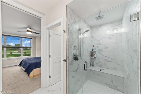 11202 North Park Place Cleveland OH 44104