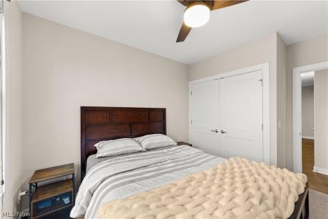 11202 North Park Place Cleveland OH 44104