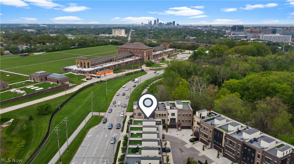11202 North Park Place Cleveland OH 44104