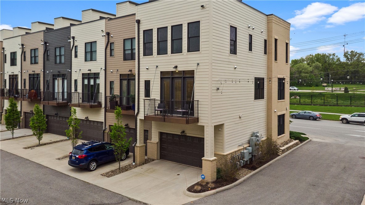 11202 North Park Place Cleveland OH 44104