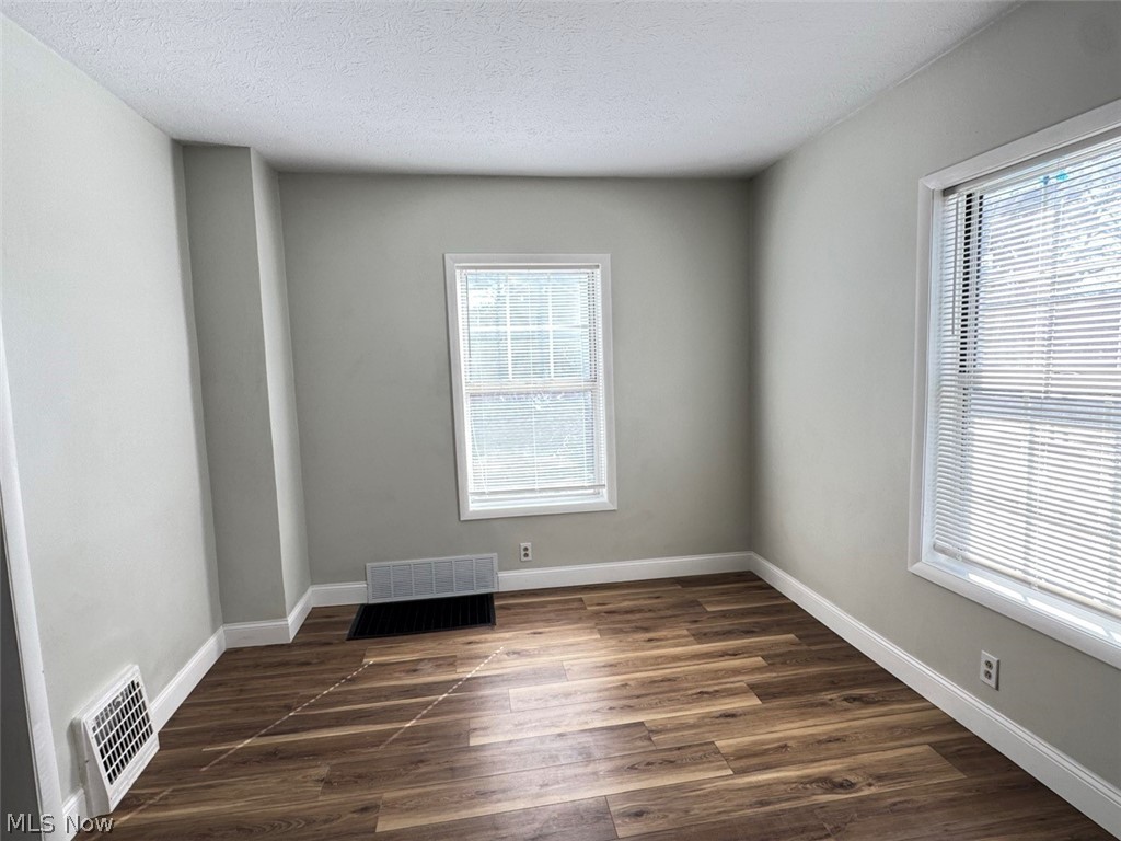 143 Gale Street Akron OH 44302