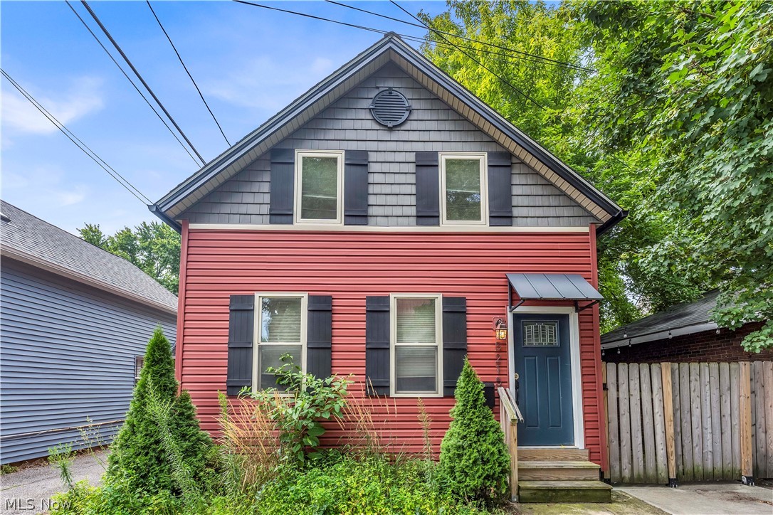 5215 Duke Avenue Cleveland OH 44102