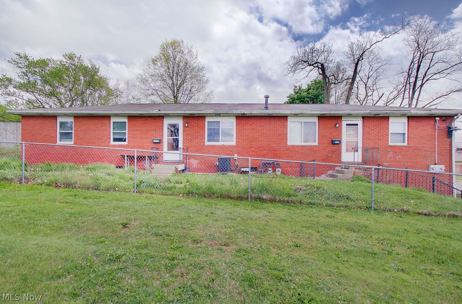 1445 Hyde Park Avenue Akron OH 44310