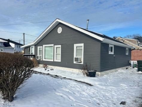 845 Shadowrow Avenue Willoughby OH 44094