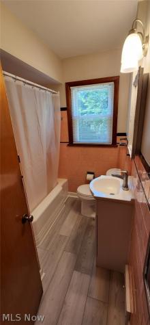 517 Evans Avenue Akron OH 44310