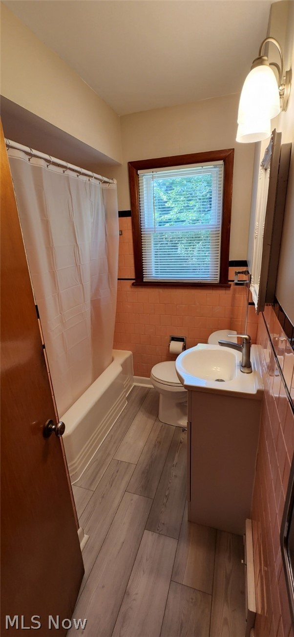 517 Evans Avenue Akron OH 44310