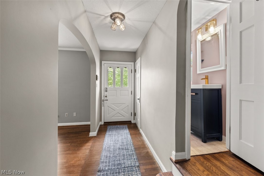 3290 Wooster Road Rocky River OH 44116