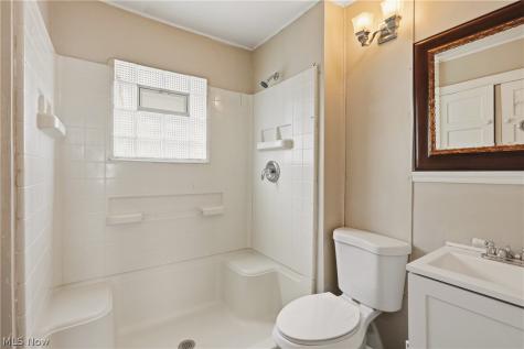 515 E 143rd Street Cleveland OH 44110