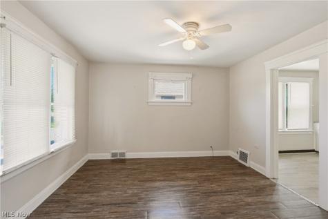 515 E 143rd Street Cleveland OH 44110
