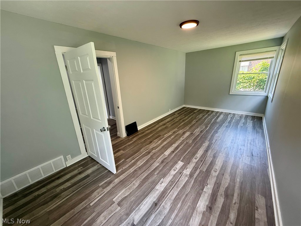 1305 Curtis Street Akron OH 44301