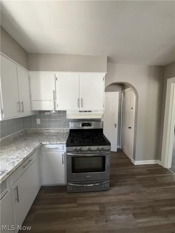 721 Polk Avenue Akron OH 44314