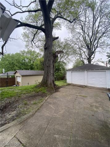 721 Polk Avenue Akron OH 44314
