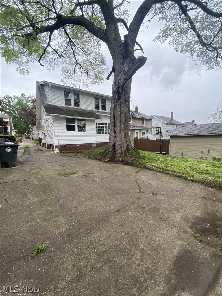721 Polk Avenue Akron OH 44314