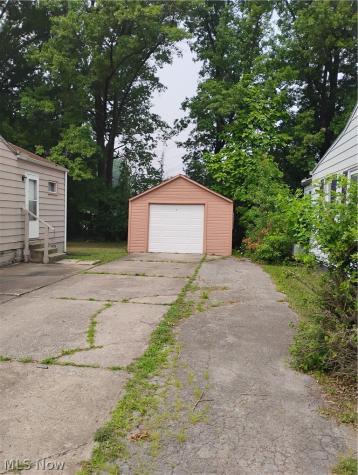 3446 Hadley Avenue Youngstown OH 44505
