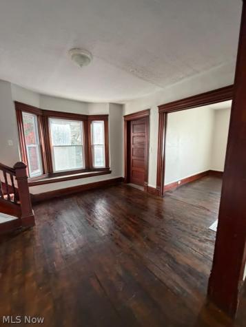 1439 E 110th Street Cleveland OH 44106