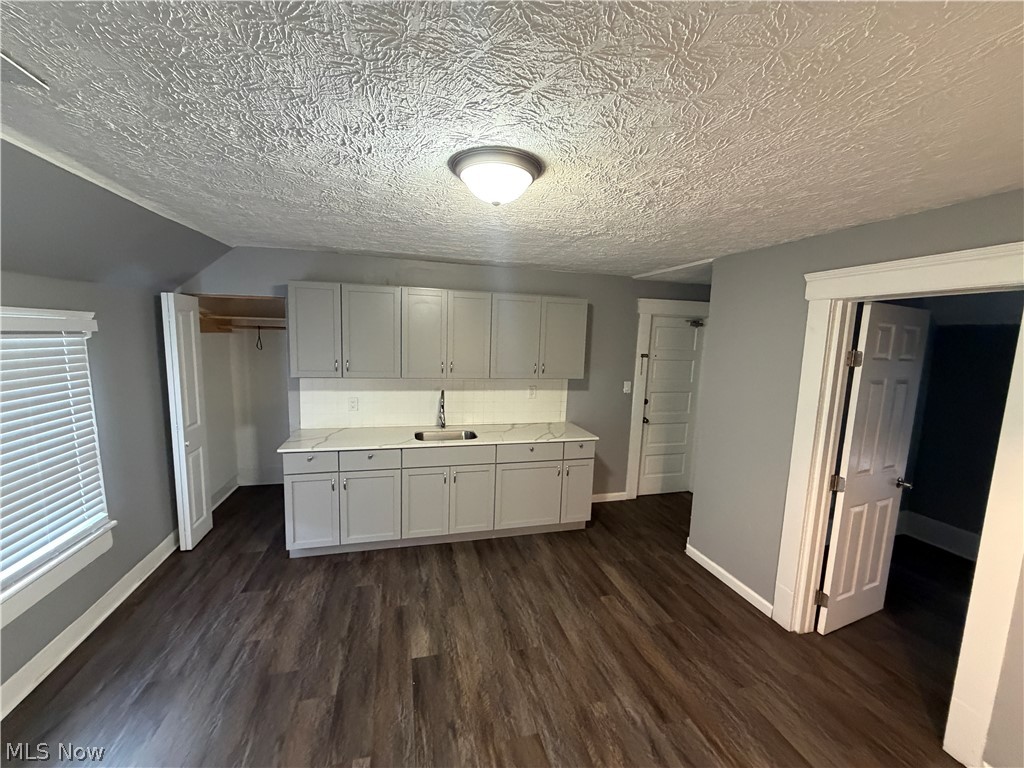3694 E 57th Street Cleveland OH 44105
