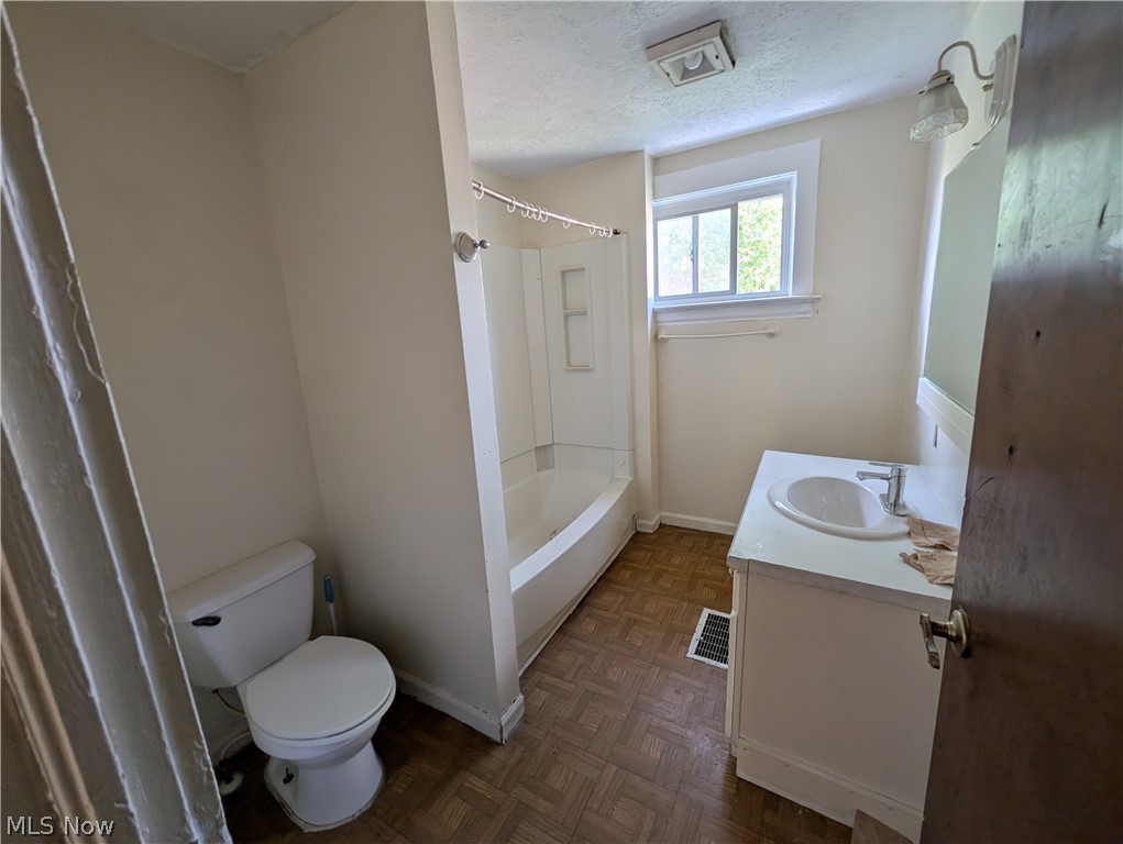 545 W 36th Street Ashtabula OH 44004