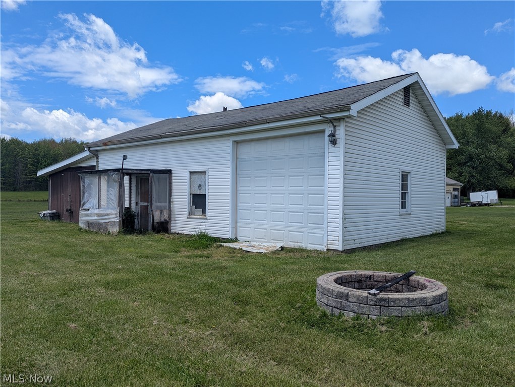 17536 Hosmer Road Middlefield OH 44062