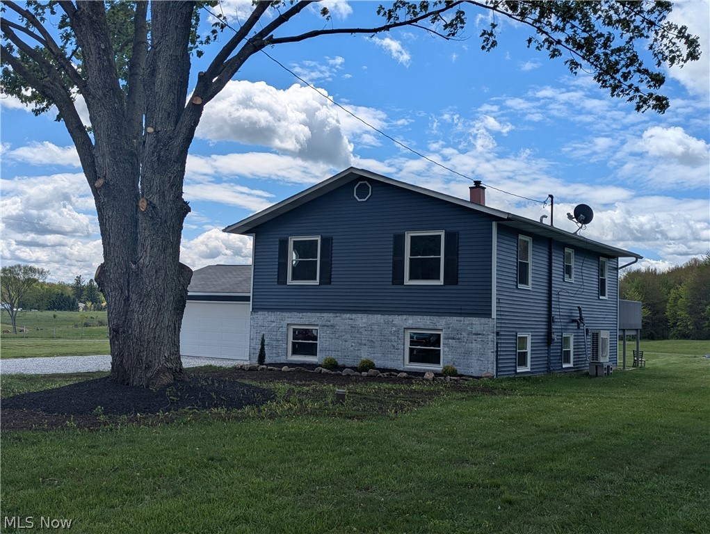17536 Hosmer Road Middlefield OH 44062