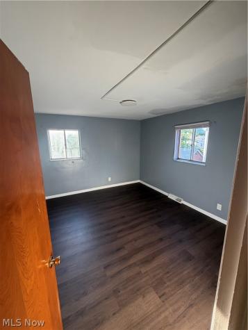 17911 Lake Shore Boulevard Cleveland OH 44119