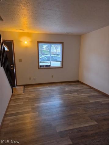240 Lilac Circle Barberton OH 44203