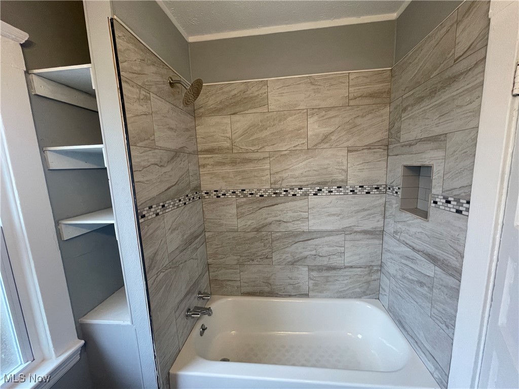 3136 W 50th Street Cleveland OH 44102