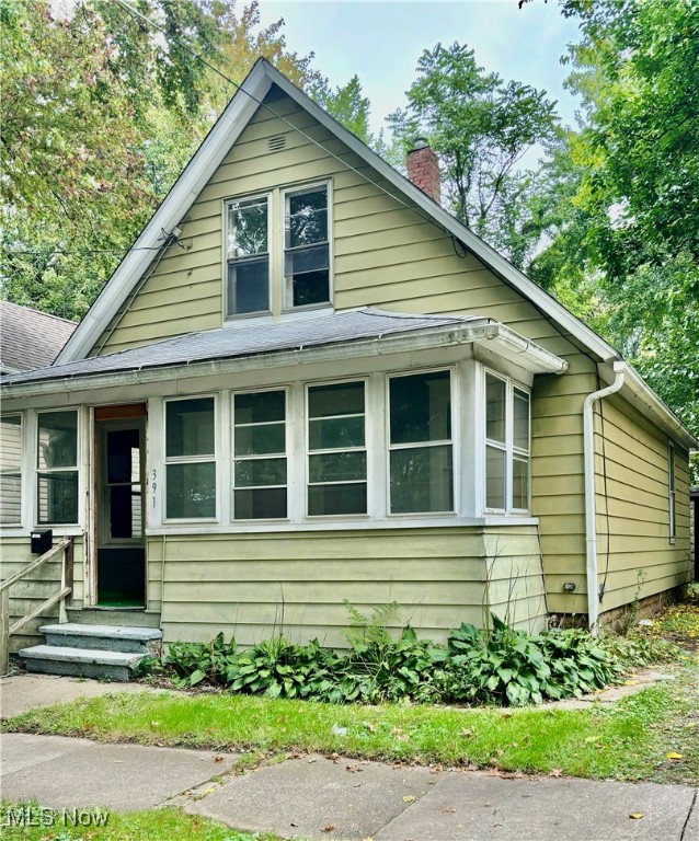 391 E Voris Street Akron OH 44311