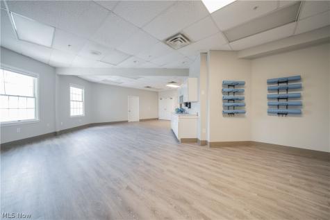 12799 Doula Lane North Royalton OH 44133