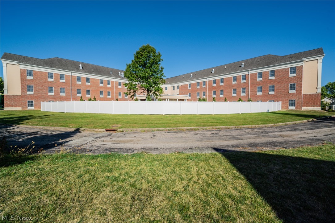 12799 Doula Lane North Royalton OH 44133