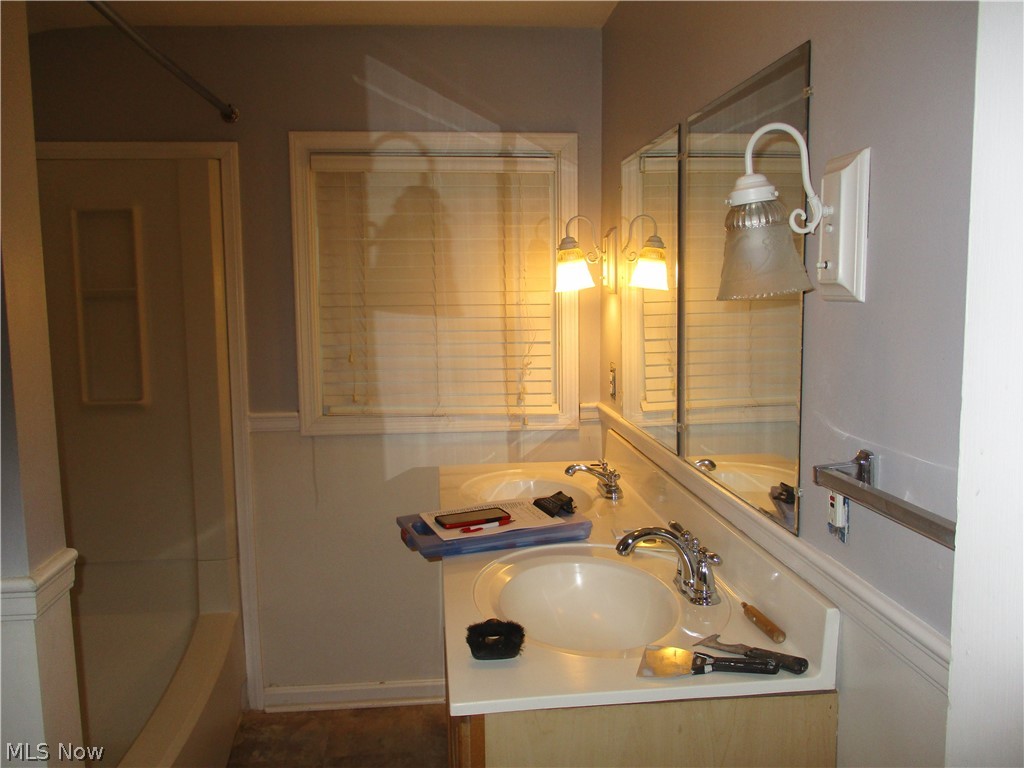 17084 Sunset Drive Chagrin Falls OH 44023