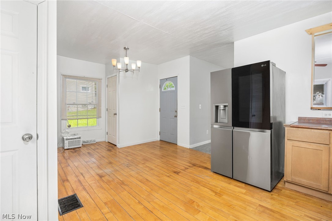 918 Raymond Avenue Barberton OH 44203