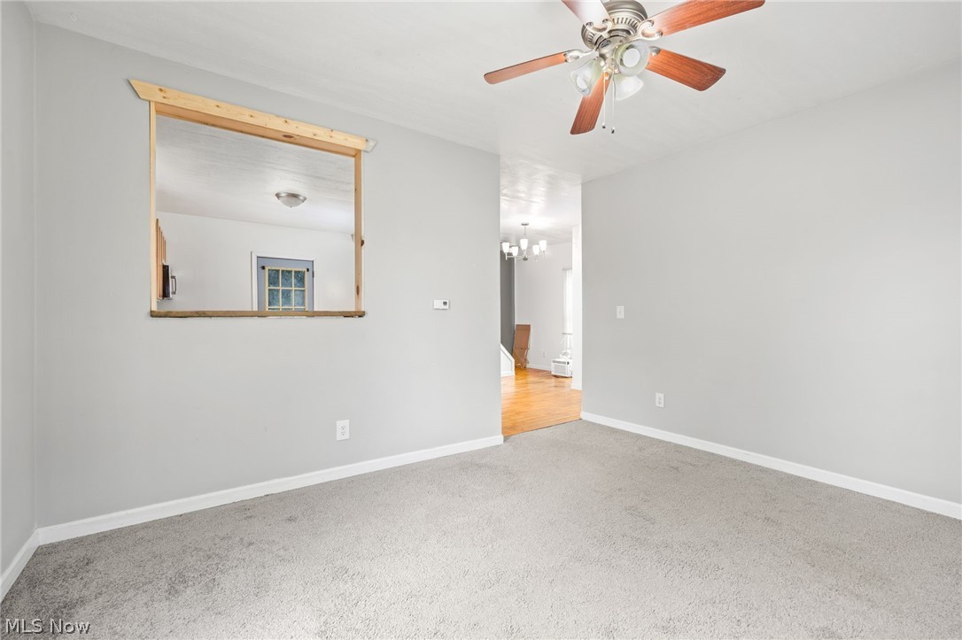 918 Raymond Avenue Barberton OH 44203