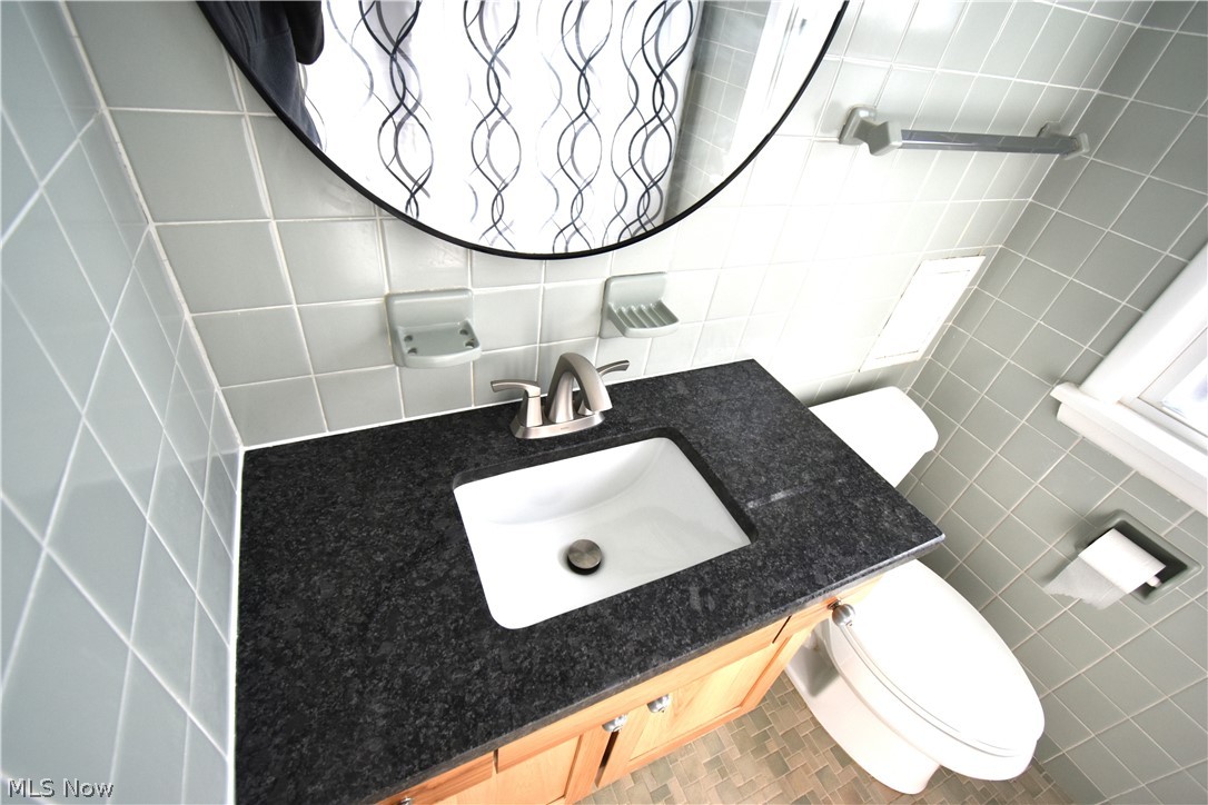 2761 Forestview Avenue Rocky River OH 44116