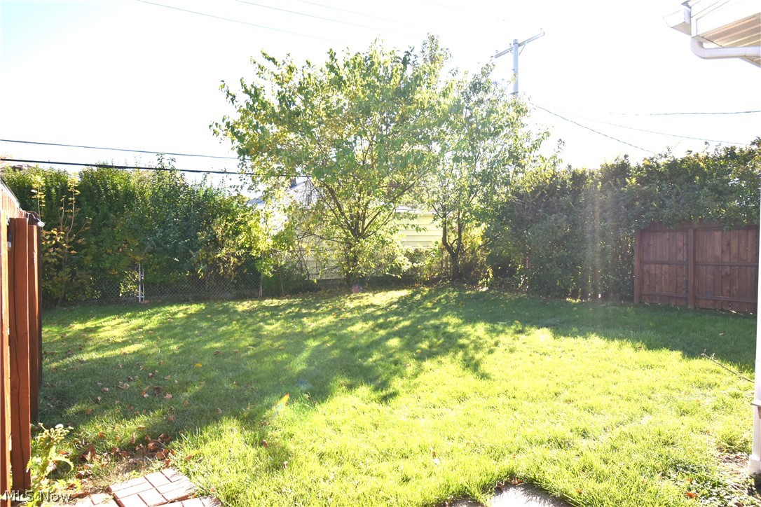 2761 Forestview Avenue Rocky River OH 44116