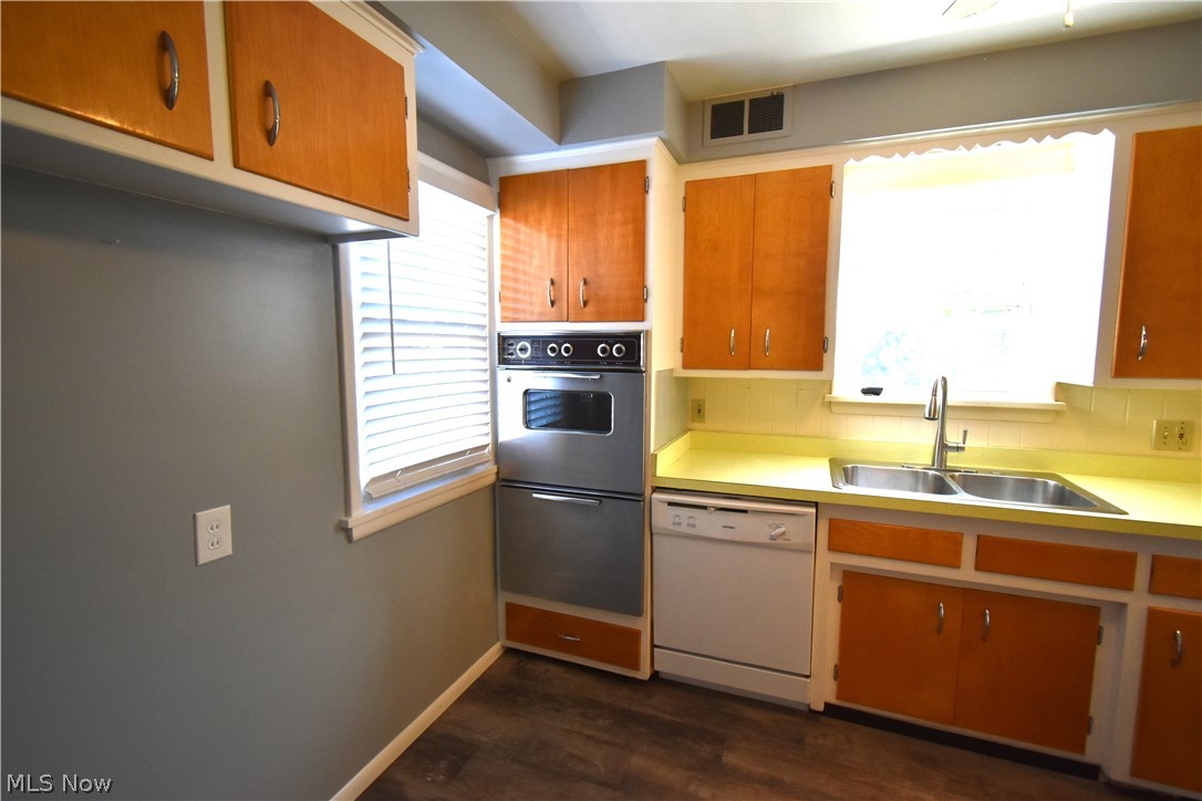 2761 Forestview Avenue Rocky River OH 44116