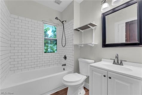 11415 Fidelity Avenue Cleveland OH 44111