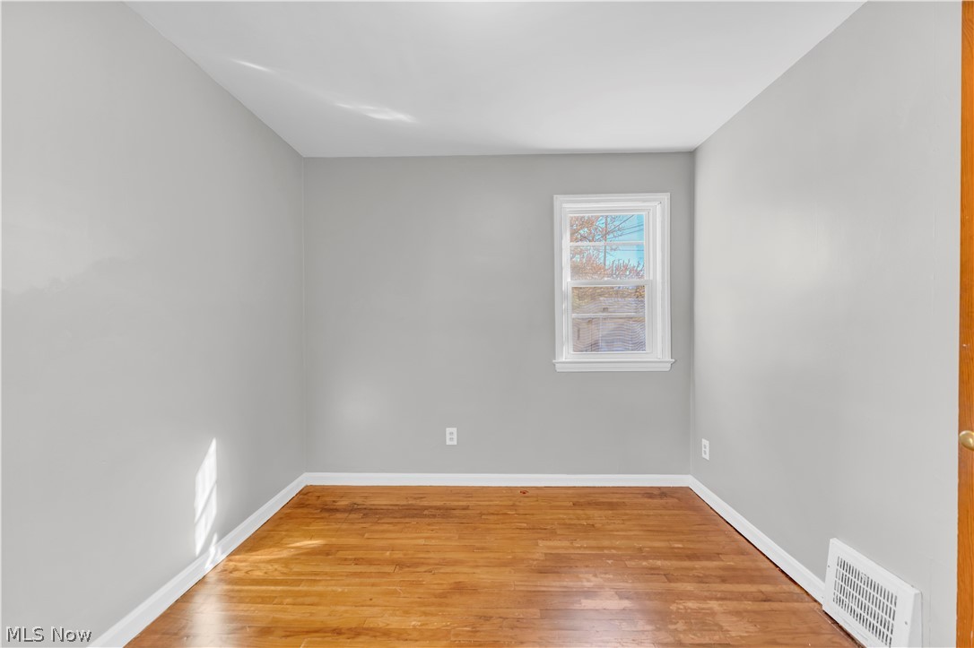 951 E 237th Street Euclid OH 44123
