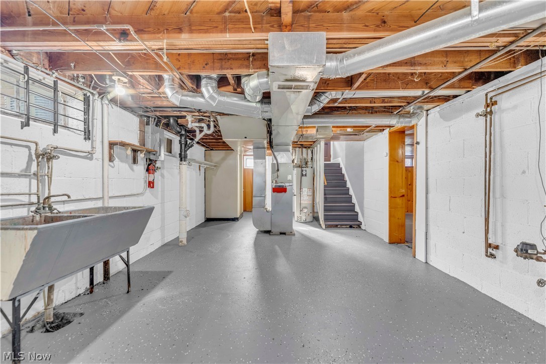 951 E 237th Street Euclid OH 44123