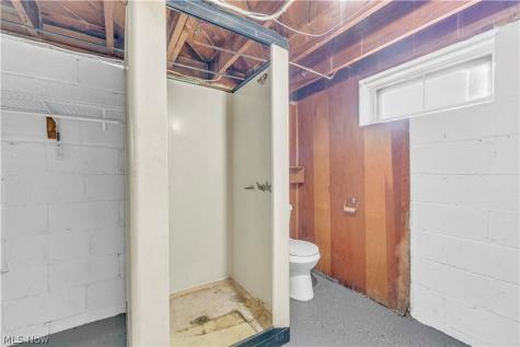 951 E 237th Street Euclid OH 44123