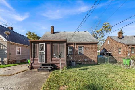951 E 237th Street Euclid OH 44123