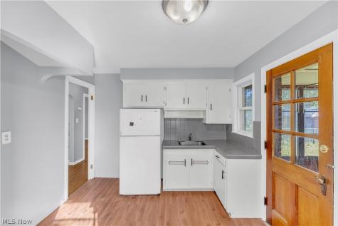 951 E 237th Street Euclid OH 44123