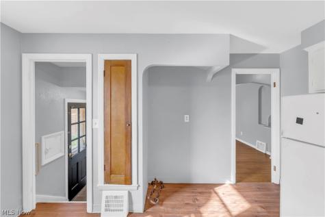 951 E 237th Street Euclid OH 44123