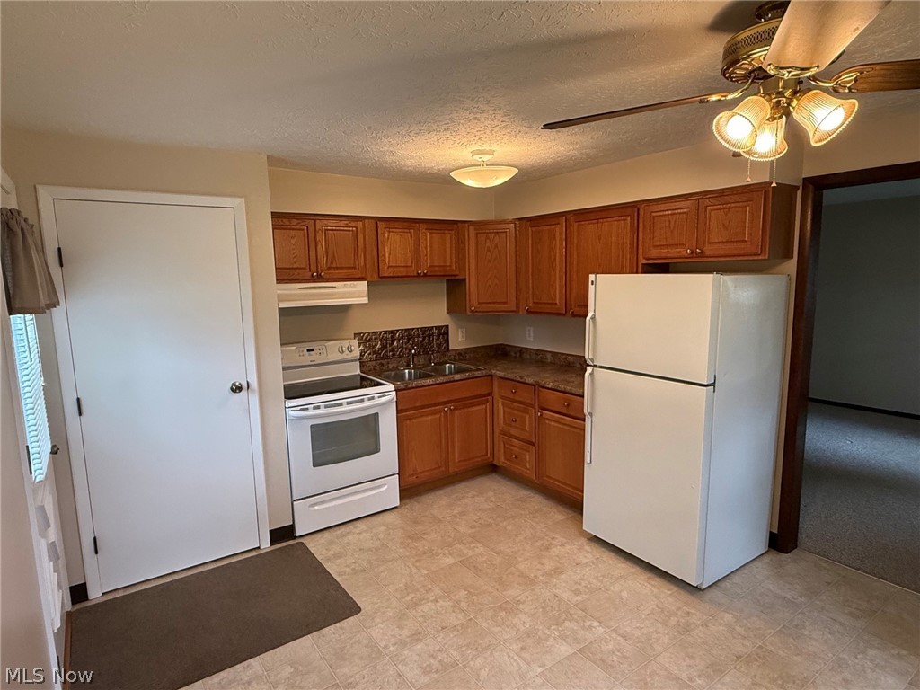 2902 Thackeray Avenue NW Massillon OH 44646